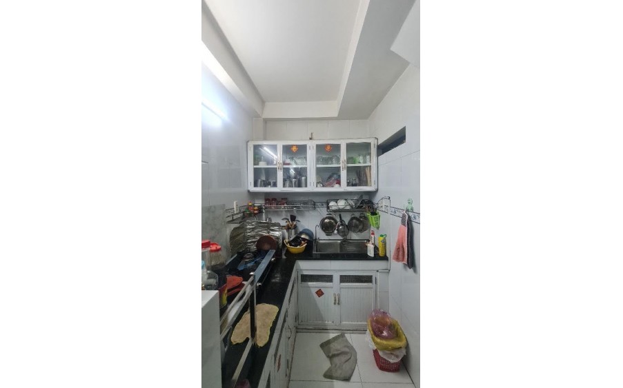 Gần MT Tỉnh Lộ 10. Bình Tân. Cách Q,6 chỉ 600m. Dt: 41 m²x 4T. Chỉ 4.3 tỷ.